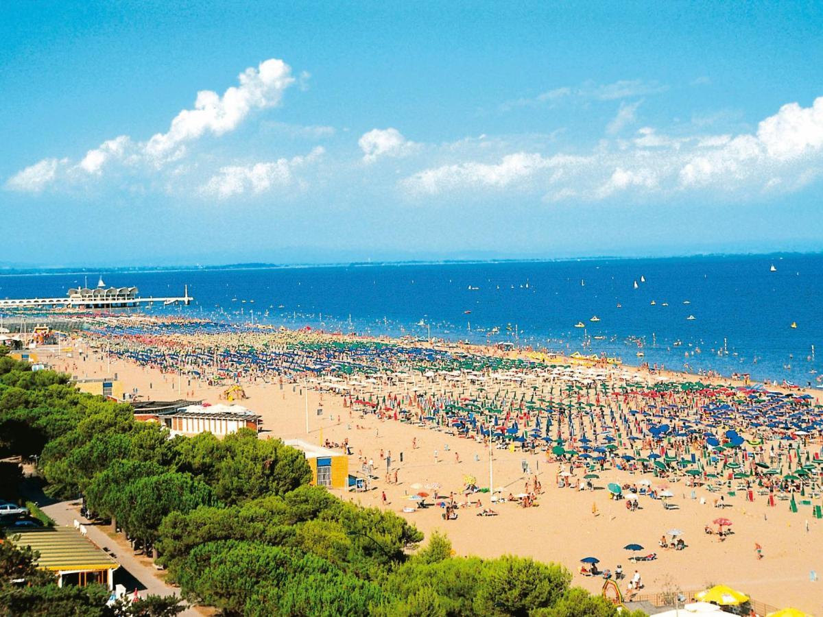 Holiday Home Ville Rio By Interhome Lignano Sabbiadoro Exteriör bild