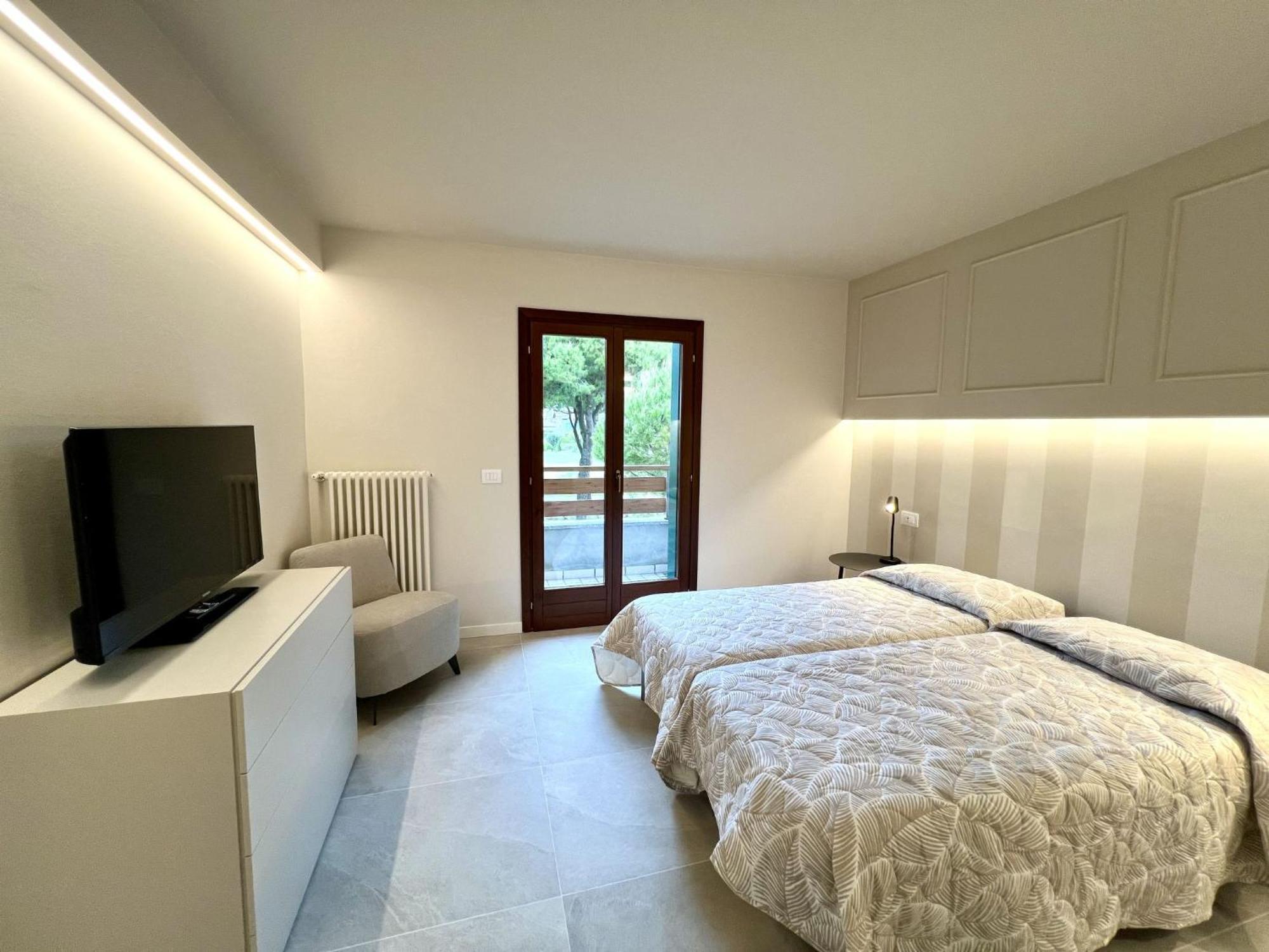 Holiday Home Ville Rio By Interhome Lignano Sabbiadoro Exteriör bild